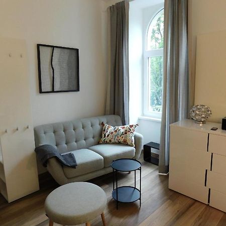Max, Ruhige Sonnige Wohnung In Praternahe Vienna Exterior photo