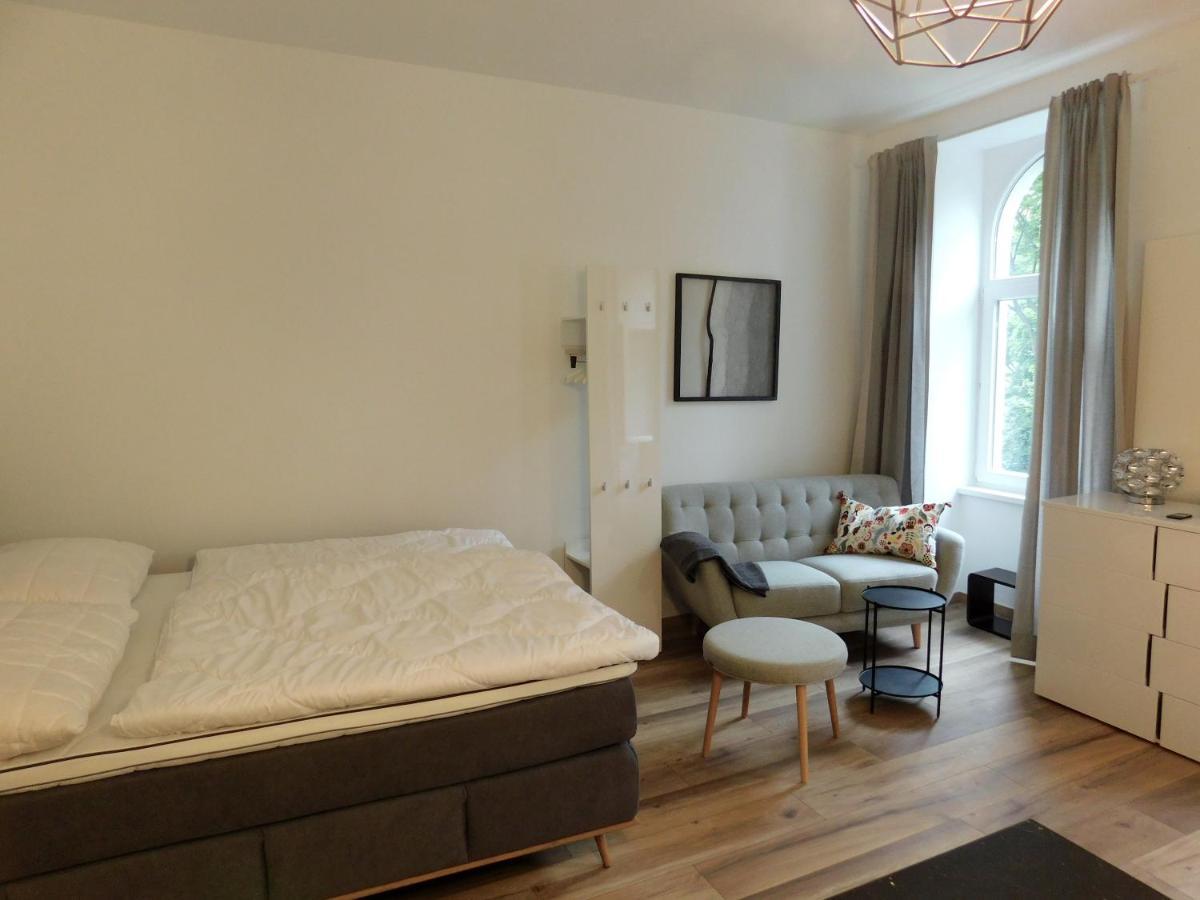 Max, Ruhige Sonnige Wohnung In Praternahe Vienna Exterior photo