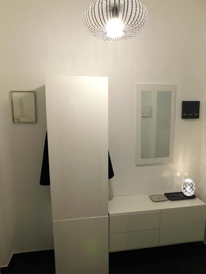 Max, Ruhige Sonnige Wohnung In Praternahe Vienna Exterior photo